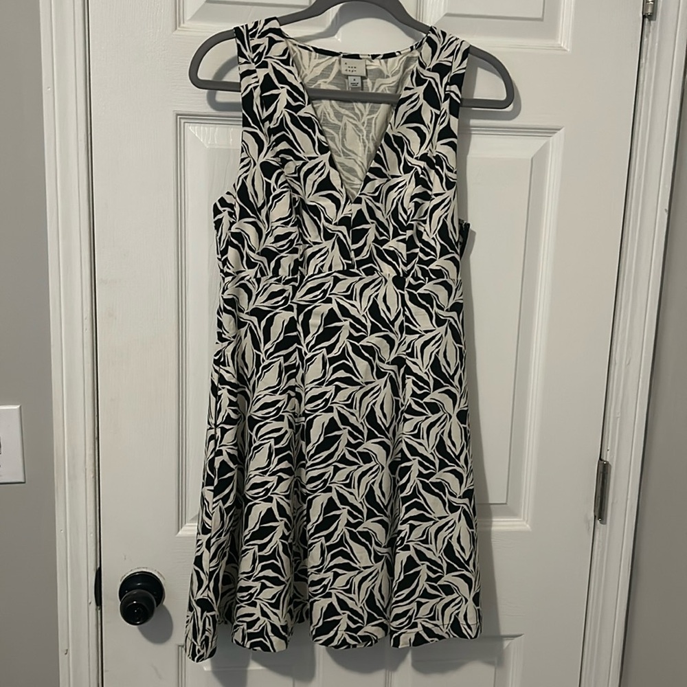 Women’s size 8 A New Day Dress